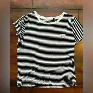 Women’s guess, baby, doll tee size medium